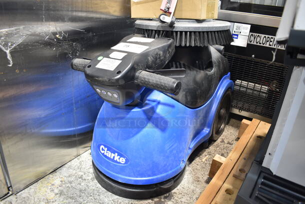 BRAND NEW SCRATCH AND DENT! Clark 804CLARKE380B 15B 15" AGM Cordless Walk Behind Disc Floor Scrubber - 3.5 Gallon. 115 Volts, 1 Phase. Cannot Test Due To Missing Power Cord - Image 3 of 10