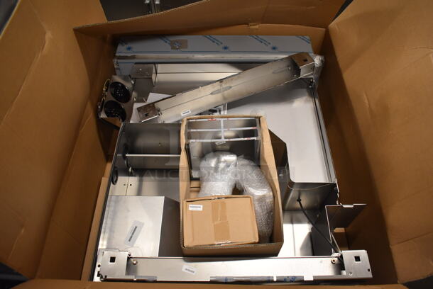 BRAND NEW IN BOX! Rational Stacking Kit for Convection Ovens. Goes GREAT w/ Lot 1!