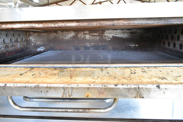 2 Bakers Pride Y600 Stainless Steel Commercial Natural Gas Powered Single Deck Pizza Oven. 140,000 BTU. 2 Times Your Bid!  - Image 5 of 12