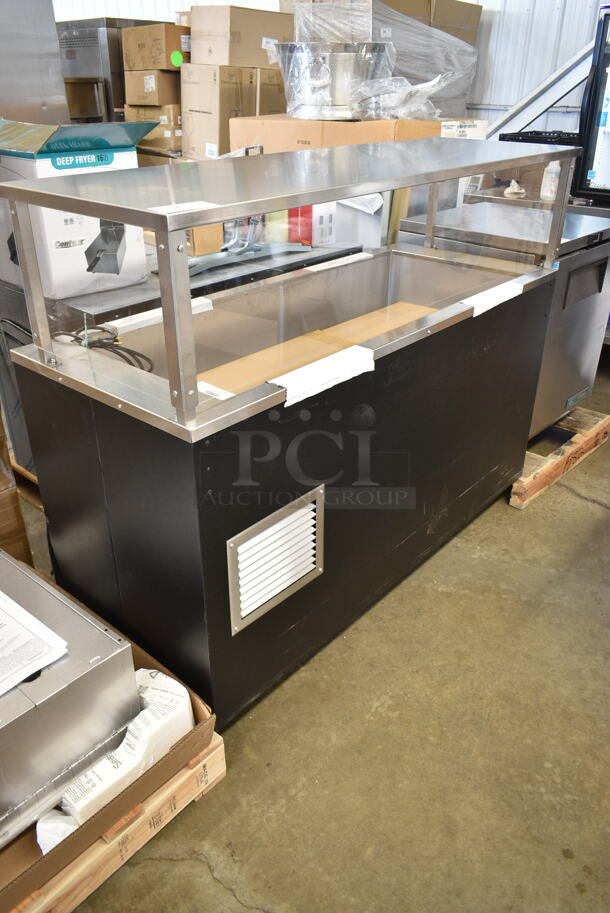 BRAND NEW! Vollrath R39716 60" Black Affordable Portable Refrigerated Cold Food Station with Cafeteria Breath Guard. 120 Volts, 1 Phase. Tested and Working! - Image 4 of 9