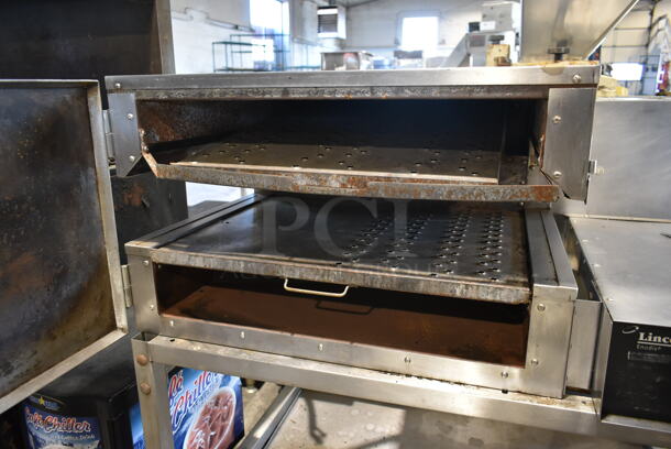Lincoln Impinger Stainless Steel Commercial Electric Powered Single Deck Conveyor Pizza Oven on Commercial Casters Missing Conveyor. 3 Phase. - Image 4 of 5