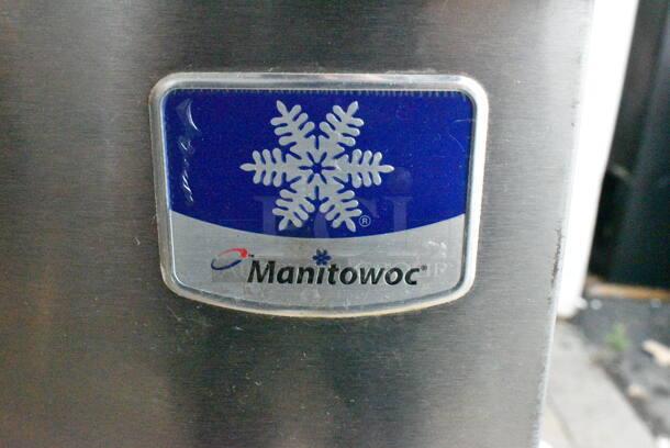 2017 Manitowoc RNS20A-161 Stainless Steel Commercial Lever Activated Counter Top Nugget Ice Machine. 115 Volts, 1 Phase.  - Image 3 of 7