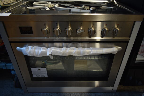 KoolMore KM-FR36EE-SS Stainless Steel Electric Powered 4 Burner Range. See Pictures for Damaged Stove Top. 240 Volts, 1 Phase.  - Image 3 of 6