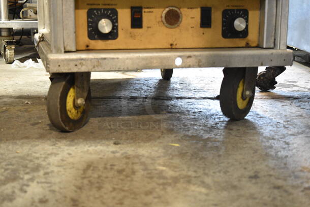 Cres Cor Metal Commercial Heated Holding Cabinet on Commercial Casters. Tested and Working! - Image 3 of 7