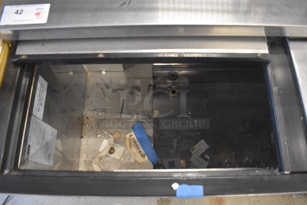 Perlick FR48SS Stainless Steel Commercial Bottled Back Bar Cooler w/ 2 Sliding Lids. 115 Volts, 1 Phase. 48x24.5x38. Cannot Test - Unit Needs New Plug Head - Image 6 of 7