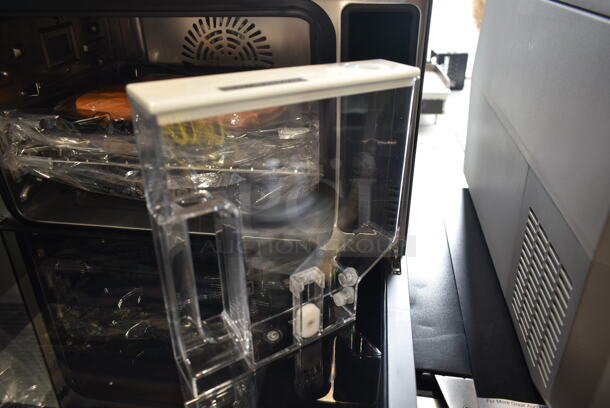 BRAND NEW SCRATCH AND DENT! Whynter TSO-488GB Stainless Steel Commercial Countertop Multi-Function Intelligent Convection Steam Oven Air Fryer. 120 Volts, 1 Phase. Tested and Working! - Image 6 of 9