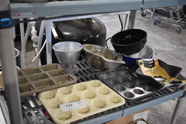 ALL ONE MONEY! Lot of 10 Various Metal Baking Pans Including Muffin Pans - Image 2 of 3