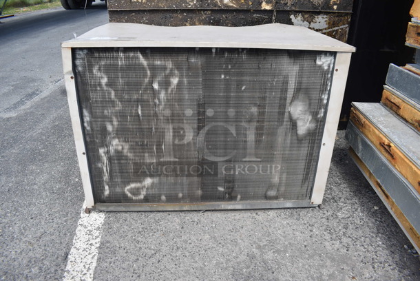 15'x17'x8' Harford Walk In Freezer w/ Floor and Heatcraft LET240CK 208-230 Volts, 1 Phase Evaporator Fan and Heatcraft B3T040H2C Metal Commercial Condenser 200-220 Volts. Picture of the Unit Before Removal Is Included In the Listing. - Image 12 of 12