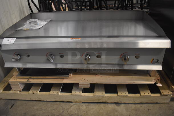 BRAND NEW SCRATCH AND DENT! CPG 48" 351CMCPG48NL Countertop Natural Gas Powered Griddle with Instructions and Regulator. 120,000 BTU - Image 2 of 5