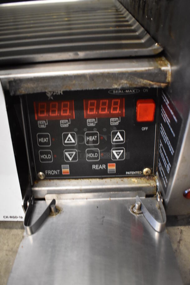 2017 Star 458TBDE Stainless Steel Commercial Countertop Hot Dog Roller w/ Sneeze Guard and Bun Drawer. 120 Volts, 1 Phase. 25x35x26. Tested and Working! - Image 7 of 10