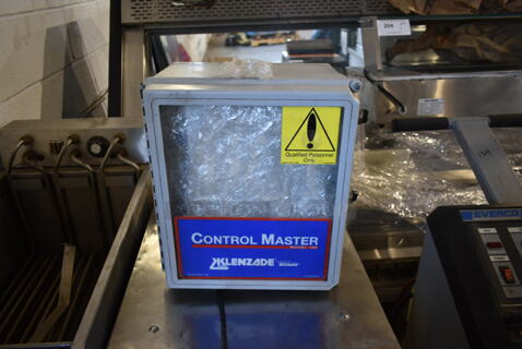Ecolab CNTRL MSTR Control Box. 120 Volts, 1 Phase. 