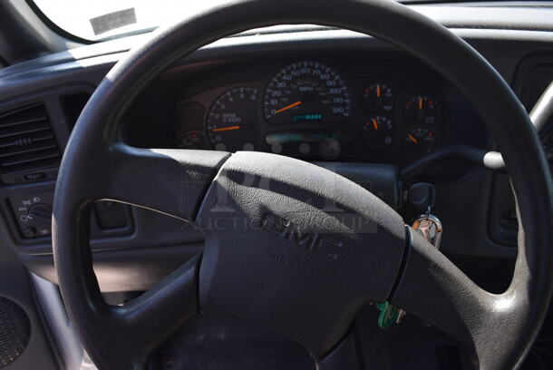 2005 GMC Sierra 4x4 4 Door Pick Up Truck. Odometer Reads 71,513. VIN 1GTHK29U45E234117. Title In Hand. Vehicle Runs and Drive. See Lot #8 For Additional Pictures. - Image 8 of 12