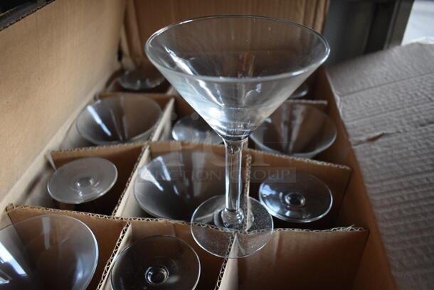2 Boxes of BRAND NEW! Items; 12 Libbey Martini Glasses and  35 Arcadia White Ceramic Plates. Includes 7.5x7.5x0.5, 4.5x4.5x7. 2 Times Your Bid! - Image 5 of 10