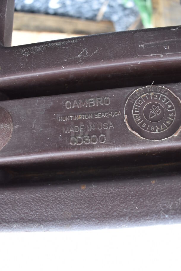 Cambro CD300 Brown Poly Dolly on Commercial Casters. 19.5x26x11 - Image 5 of 5