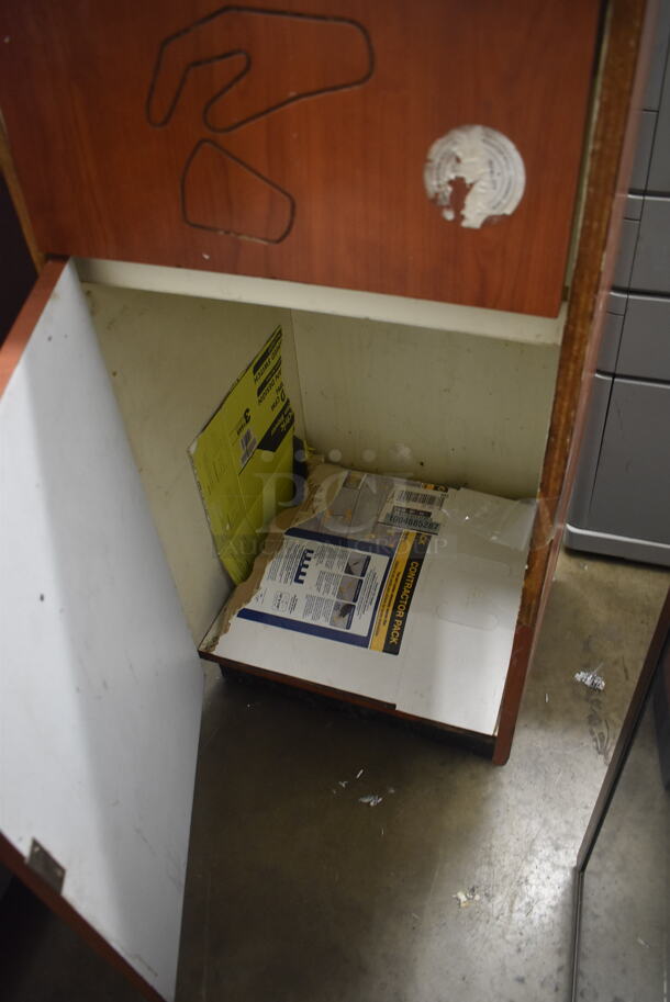 Wood Waste Receptacle With Tray Top. - Image 4 of 4