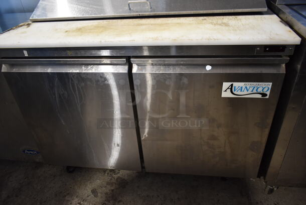 Avantco 178SCL2 Stainless Steel Commercial Sandwich Salad Prep Table Bain Marie Mega Top on Commercial Casters. 115 Volts, 1 Phase. Tested and Working! - Image 2 of 7