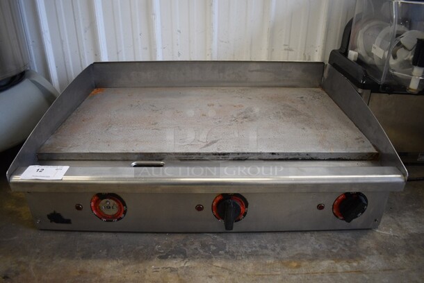 Stainless Steel Commercial Countertop Electric Powered Flat Top Griddle. 208-220 Volts, 3 Phase. 36x26x11.5.