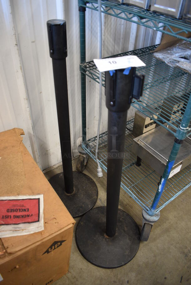 2 Tensabarrier Metal Stanchions. 14x14x40. 2 Times Your Bid! - Image 2 of 3