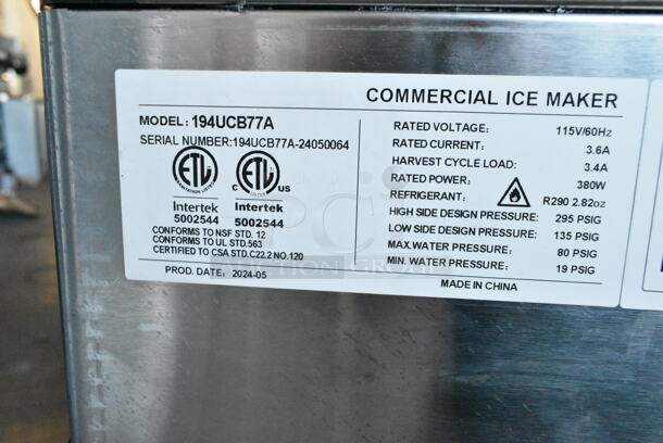 BRAND NEW SCRATCH AND DENT! 2024 Avantco 194UCB77A Stainless Steel Commercial Undercounter Bullet Ice Machine - 96 lb. 115 Volts, 1 Phase.  - Image 7 of 7