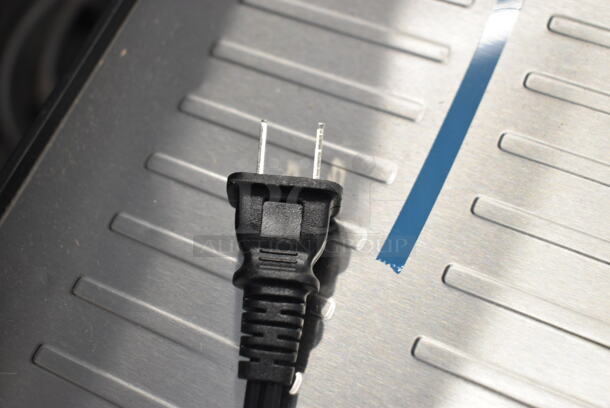 BRAND NEW SCRATCH AND DENT! Chefman RJ54-V2 6-in-1 Espresso Machine with Built-In Milk Frother. 120 Volts, 1 Phase. Tested and Working! - Image 6 of 6