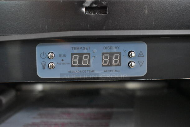 BRAND NEW SCRATCH AND DENT! Danby DBC039A1BDB 88 Can & 7 Bottle LED Beverage Center Merchandiser. 115 Volts, 1 Phase. Tested and Working! - Image 4 of 5