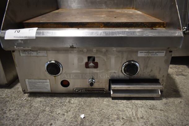 Southbend HDG-24 Stainless Steel Commercial Countertop Natural Gas Powered Flat Top Griddle. - Image 2 of 6