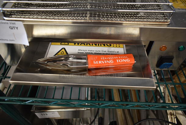 BRAND NEW SCRATCH AND DENT! 2023 Hoocoo IBG-18 Stainless Steel Commercial Countertop Electric Powered Barbecue BBQ Grill. 110 Volts, 1 Phase. Tested and Working! - Image 5 of 6