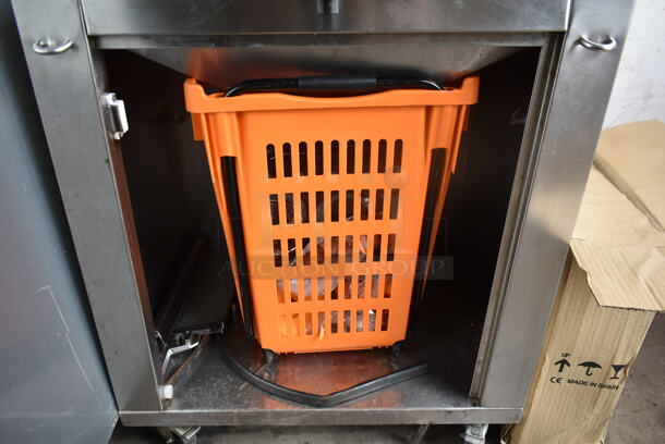 2017 Zumex Speed Pro Tank Podium Stainless Steel Commercial Floor Style Citrus Juicer on Commercial Casters. 115 Volts, 1 Phase. - Image 8 of 12