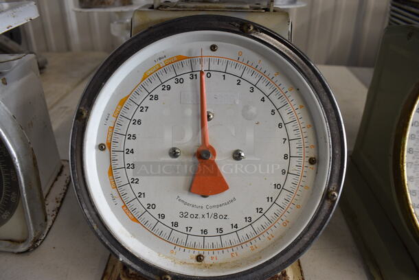 Metal 32 Ounce Capacity Scale. 9x11x10 - Image 3 of 4
