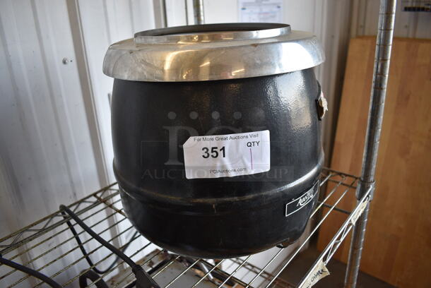 Avantco Model AT51588 Metal Commercial Countertop Soup Kettle Food Warmer. 115 Volts, 1 Phase. 13x13x13. Tested and Working! - Image 2 of 4
