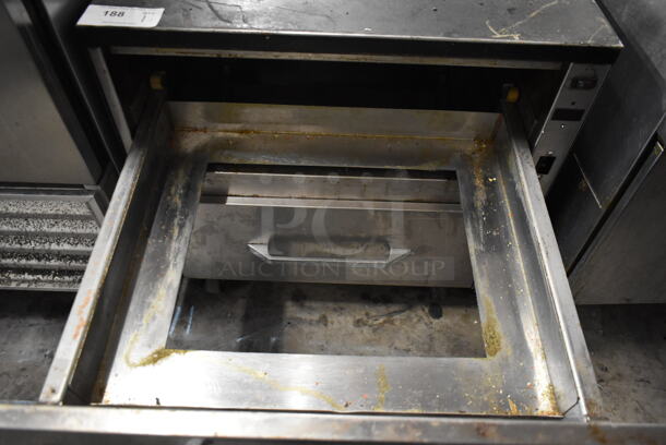 Stainless Steel Commercial 2 Drawer Warming Drawer. Tested and Working! - Image 4 of 8