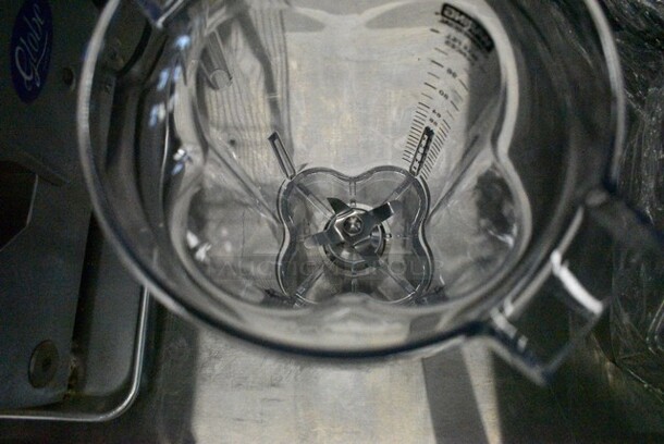 2 BRAND NEW SCRATCH AND DENT! Clear Poly Pitcher Blender. 2 Times Your Bid! - Image 6 of 10