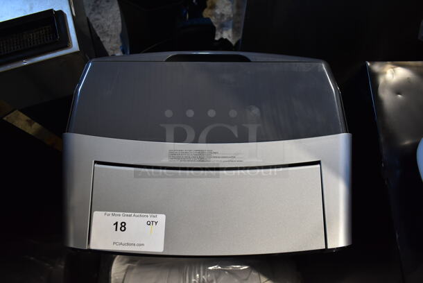 BRAND NEW SCRATCH AND DENT! Haier HPN10XCM 10,000 BTU 3-in-1 Portable Air Conditioner Dehumidifier Fan. 115 Volts, 1 Phase. Tested and Working! - Image 4 of 6