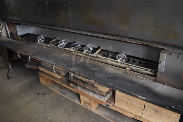 Montague 25P-2 Hearth Bake Legend Double Deck Natural Gas Powered Pizza Ovens with Stones. 2 Times Your Bid. - Image 7 of 11