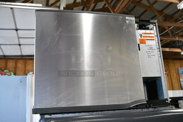 Manitowoc SD0452A Stainless Steel Commercial Ice Head on Cornelius Stainless Steel Commercial 8 Flavor Carbonated Beverage Machine and Duke Stainless Steel Commercial Soda Station. 115 Volts, 1 Phase.  - Image 7 of 8