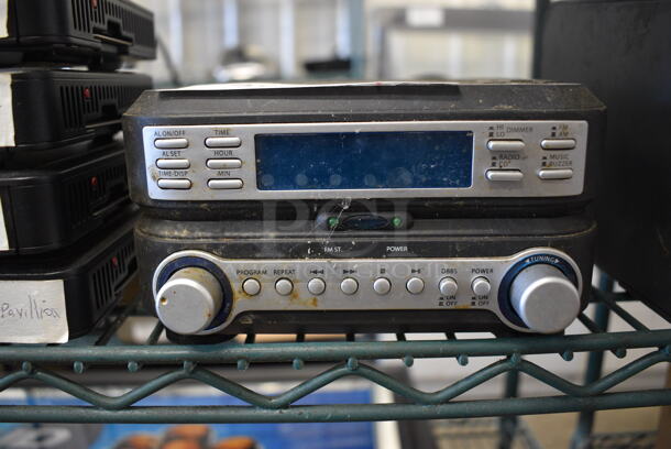 Radio. 7x7x4 - Image 3 of 3