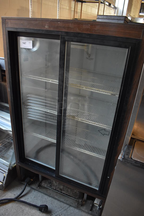 Beverage Air MT17 Metal Commercial 2 Door Reach In Cooler Merchandiser. 115 Volts, 1 Phase. 36x24x61. Tested and Working!