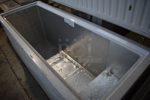Galaxy Model 177CF20HC Chest Freezer w/ Hinge Lid on Custom Cart w/ Commercial Casters. 71.5x28x38.5. Tested and Working! - Image 4 of 8