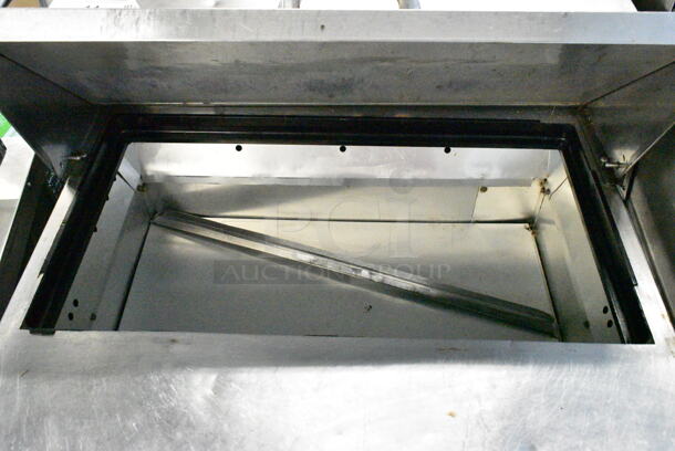 2017 True TSSU-27-08-HC Stainless Steel Commercial Sandwich Salad Prep Table Bain Marie Mega Top on Commercial Casters. 115 Volts, 1 Phase. Tested and Working! - Image 3 of 6