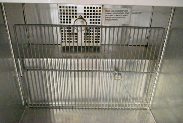 2017 True TSSU-27-08-HC Stainless Steel Commercial Sandwich Salad Prep Table Bain Marie Mega Top on Commercial Casters. 115 Volts, 1 Phase. Tested and Working! - Image 5 of 6