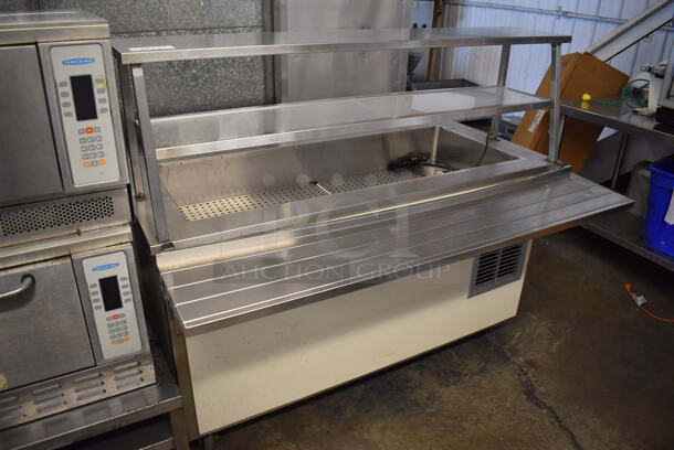 Vollrath 37065-460-DNA Stainless Steel Commercial Buffett Station w/ Tray Slide and Sneeze Guard on Commercial Casters. 120 Volts, 1 Phase. 60x48x52. Cannot Test Due To Plug Style