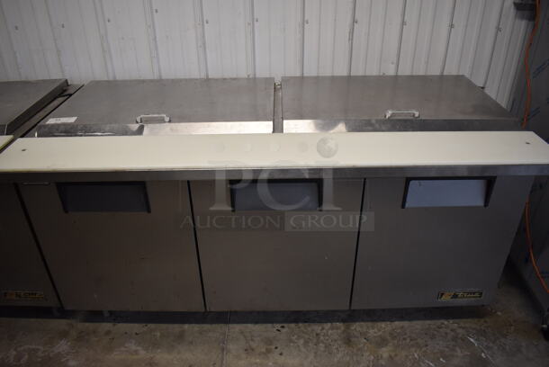 2011 True TSSU-72-30M-B-ST Stainless Steel Commercial Pizza Prep Table on Commercial Casters. 115 Volts, 1 Phase. 72x34x38. Tested and Working! - Image 3 of 9