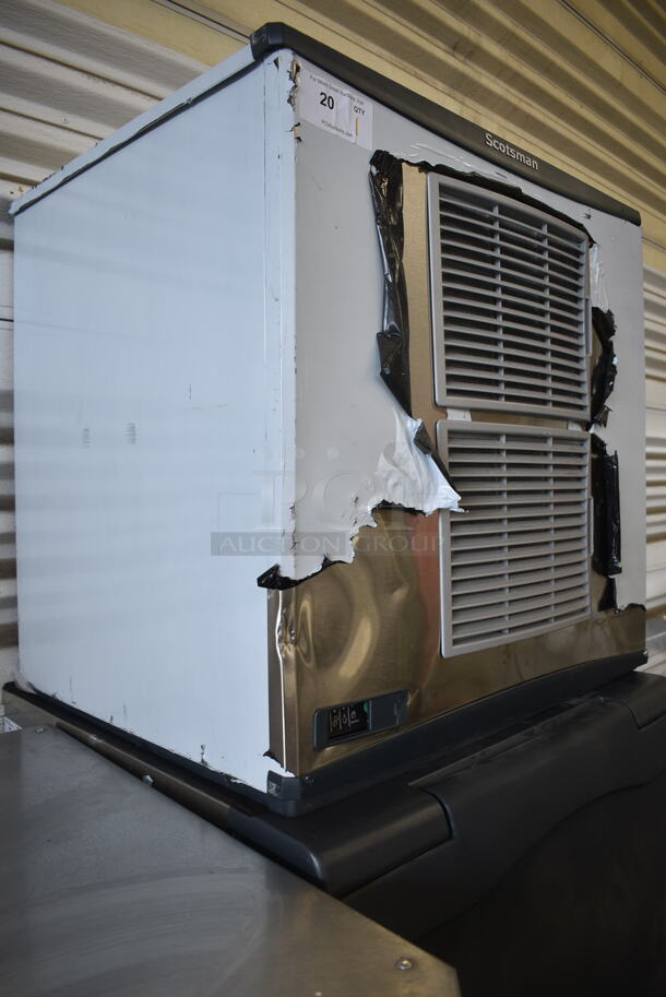 LIKE NEW! 2022 Scotsman C1030SA-32F Stainless Steel Commercial Ice Head on 2022 Scotsman B530S Stainless Steel 536 lb. Ice Bin. 208/230 Volts, 1 Phase.  - Image 4 of 10