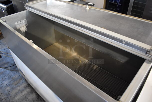 Beverage Air SM58N Stainless Steel Commercial Milk Cooler on Commercial Casters. 115 Volts, 1 Phase. 58x31x40. Tested and Working! - Image 4 of 7