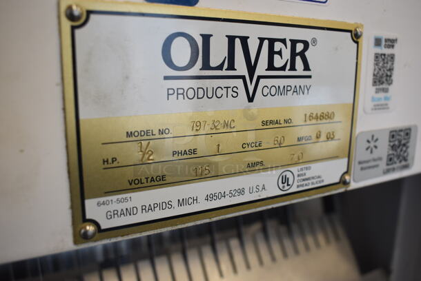 Oliver 797-32NC Metal Commercial Floor Style Bread Loaf Slicer on Commercial Casters. 115 Volts, 1 Phase. 43x22x57. Tested and Working! - Image 4 of 5
