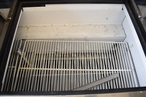 True TSSU-60-24M-B-ST Stainless Steel Commercial Sandwich Salad Prep Table Bain Marie Mega Top on Commercial Casters. 115 Volts, 1 Phase. Tested and Working!
 - Image 4 of 7