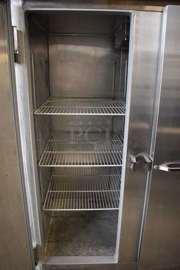 Continental 3F-R Stainless Steel Commercial 3 Door Reach In Freezer w/ Racks. Does Not Have Compressor. Goes GREAT w/ Lot 378! 115 Volts, 1 Phase. 78x36x78 - Image 7 of 8