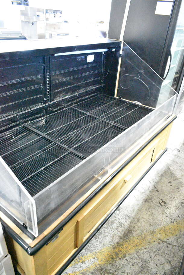 Hussmann Q3-SS-6S Metal Commercial Floor Style Horizontal Reach In Grab N Go Merchandiser. 120/208-240 Volts, 1 Phase.  - Image 3 of 8
