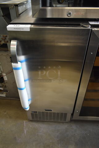 BRAND NEW SCRATCH AND DENT! Whynter UIM-502SS Built-in or Freestanding Ice Maker 50lb Capacity Clear Cube. 115 Volts, 1 Phase. Tested and Working!