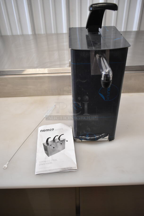 BRAND NEW SCRATCH AND DENT! Nemco 10961  Asept Stainless Steel Countertop Pump Dispenser for 1.5 Gallon / 6 Qt. Pouches - Image 3 of 9